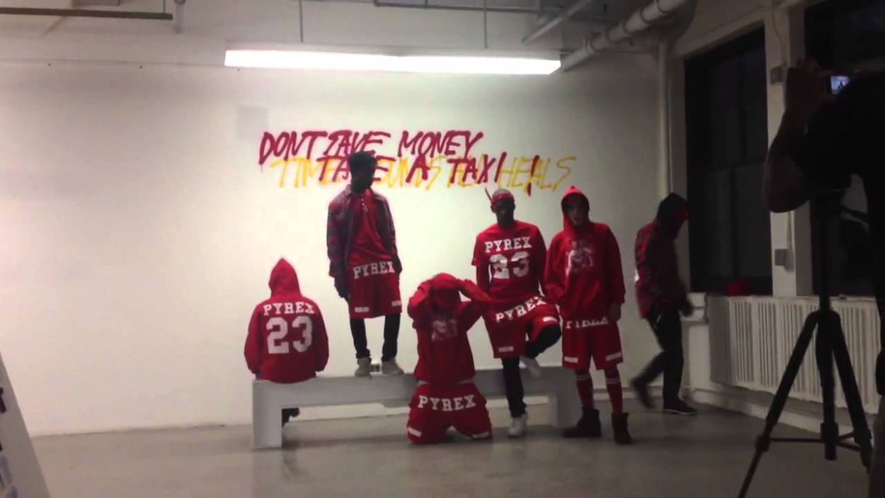 With expansion into the Metaverse, and crossovers into E-Sports fashion, brands are working with a new range of influencers and a new set of social currencies.