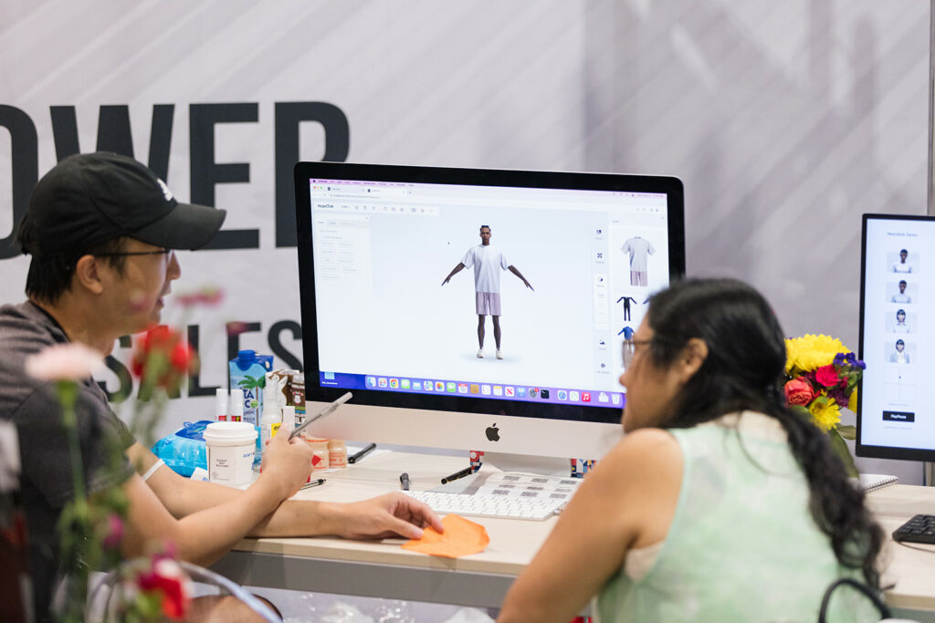 Heartdub demonstrating the power of 3D visualisation - another example of fashion technology in action, live in Las Vegas at SOURCING at MAGIC.